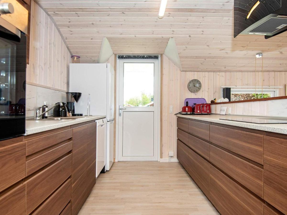 8 Person Holiday Home In 하일스 외부 사진