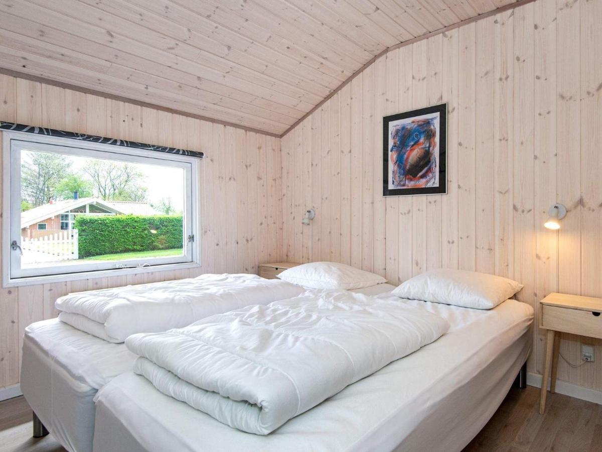 8 Person Holiday Home In 하일스 외부 사진