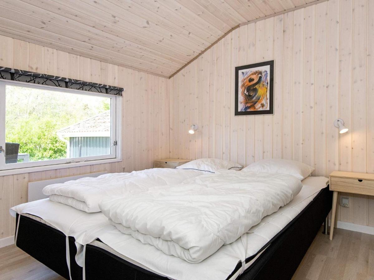 8 Person Holiday Home In 하일스 외부 사진