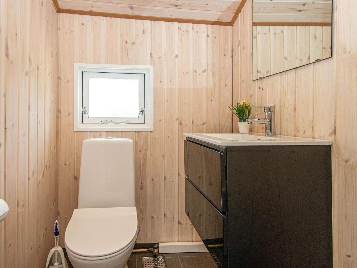 8 Person Holiday Home In 하일스 외부 사진